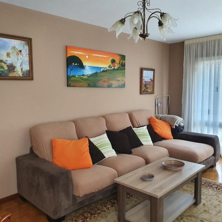 Piso amplio en el centro de Vilagarcía de Arousa - Apartamento de 3 dormitorios - 3