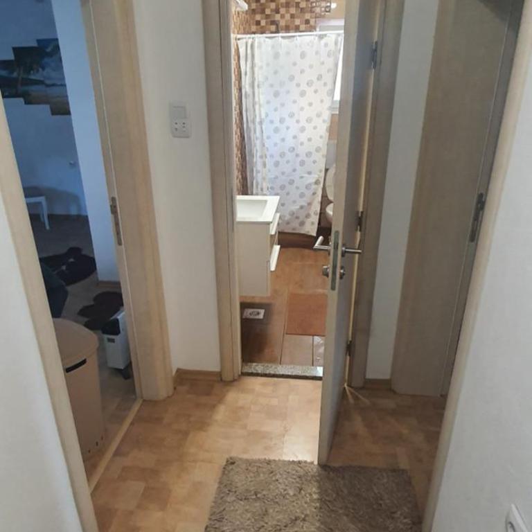 Apartment Centar LUX - Apartman sa 2 Spavaće Sobe - 15