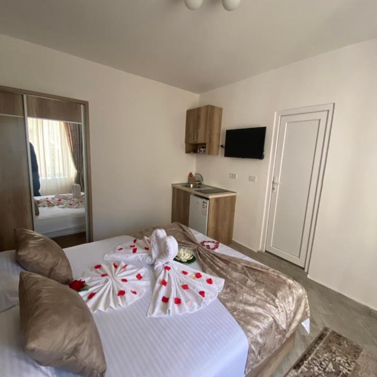 Apartments Gusar - Dvokrevetna Soba sa Bračnim Krevetom i Pogledom na More - 17