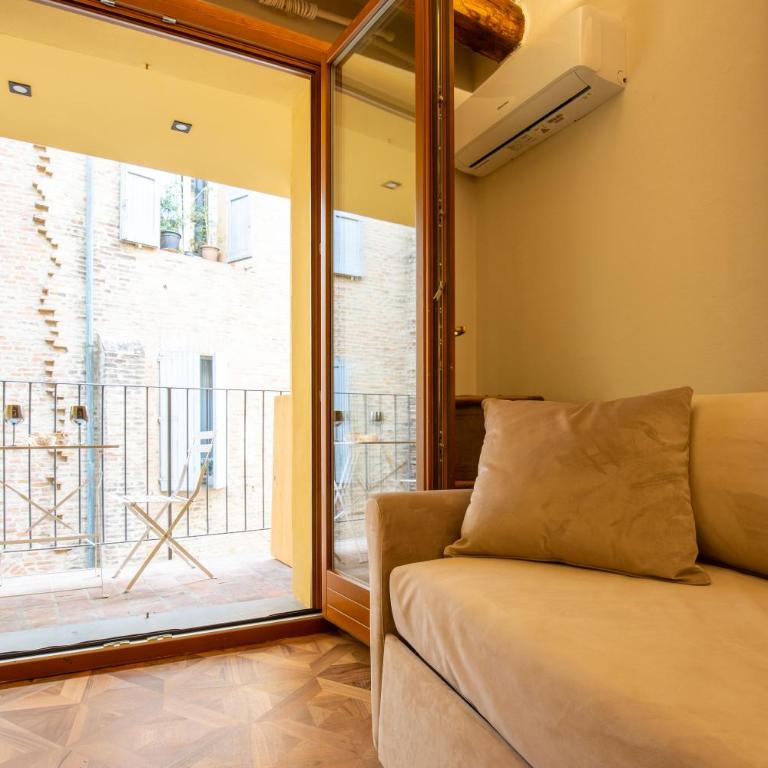 BolognaRoomscom - Falegnami Boutique - Appartamento con Balcone - 15