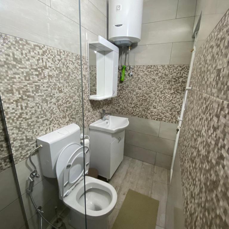 Apartments Gusar - Dvokrevetna Soba sa Bračnim Krevetom i Pogledom na More - 11