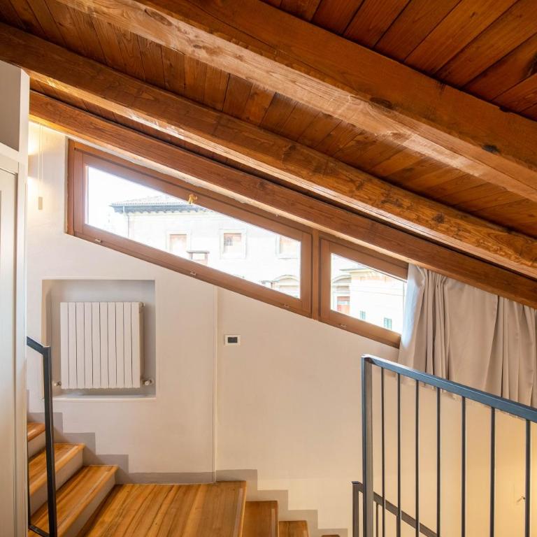 BolognaRoomscom - Falegnami Boutique - Suite King con Vasca Idromassaggio - 2