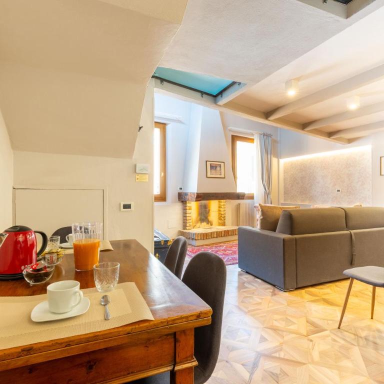 BolognaRoomscom - Falegnami Boutique - Suite King con Vasca Idromassaggio - 16