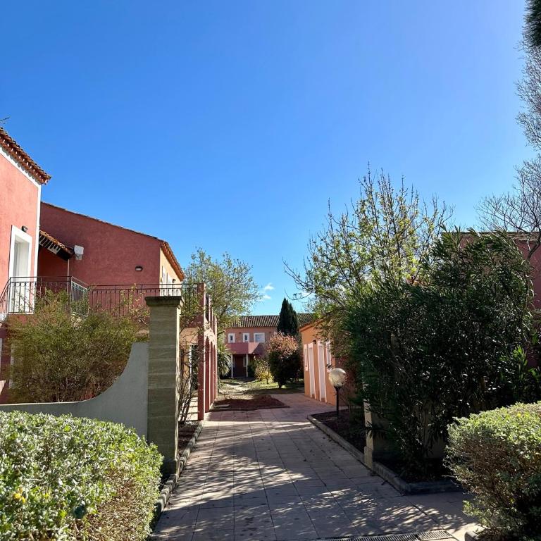 Nid douillet avec terrasse au calme - Appartement 1 Chambre - 16
