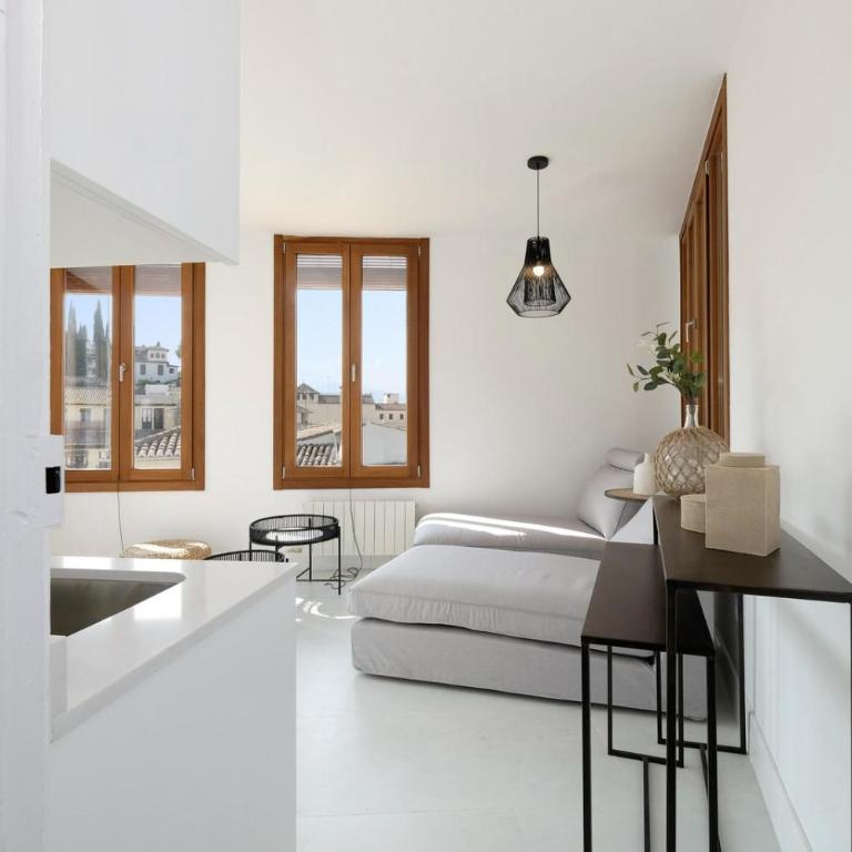 tuGuest Placeta de San Gil Apartments - Penthouse Apartment - 5