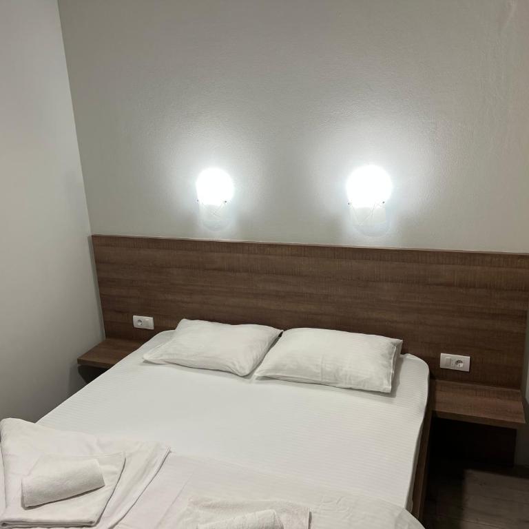 Jazina Hotel - Apartman sa 2 Spavaće Sobe - 2
