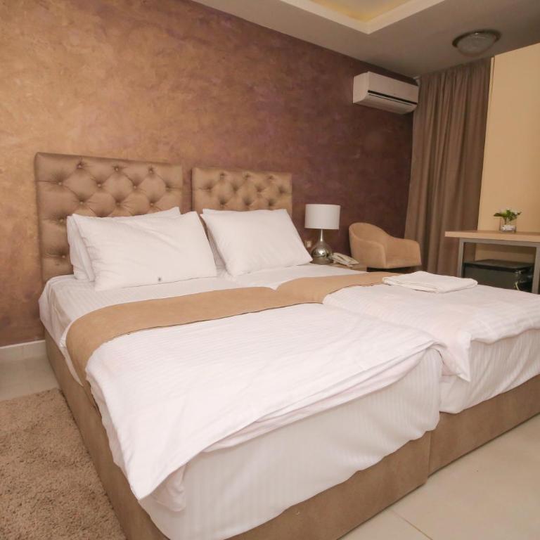 Bajadera Lux - Mala Dvokrevetna Soba sa Zasebnim Krevetima - 6