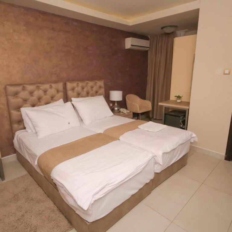 Bajadera Lux - Mala Dvokrevetna Soba sa Zasebnim Krevetima - 7