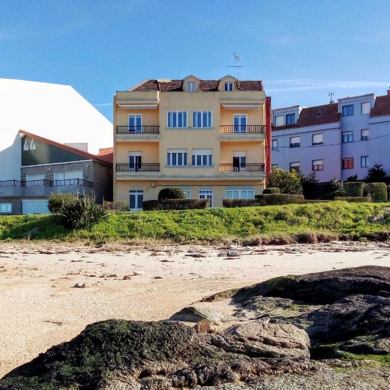 Apartamento Teresa en Vilanova de Arousa - Three-Bedroom Apartment - 15