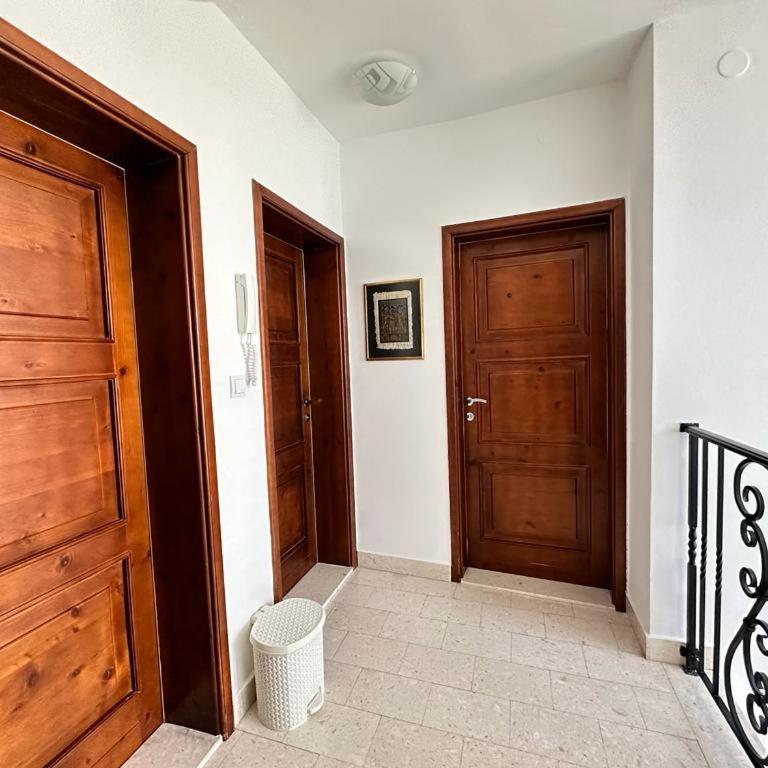 Monteview Duplex - Three-Bedroom House - 18