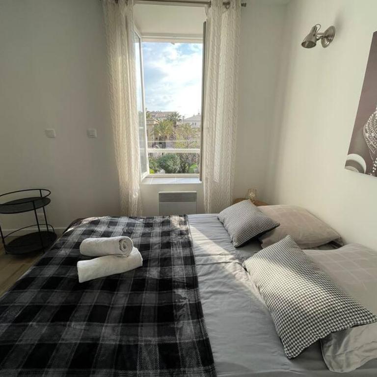 Très bel appartement, port Sanary, - Apartment mit 2 Schlafzimmern - 5