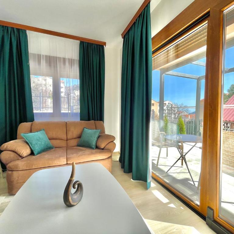 Villa Serenity Budva - Vila sa 3 Spavaće Sobe - 5