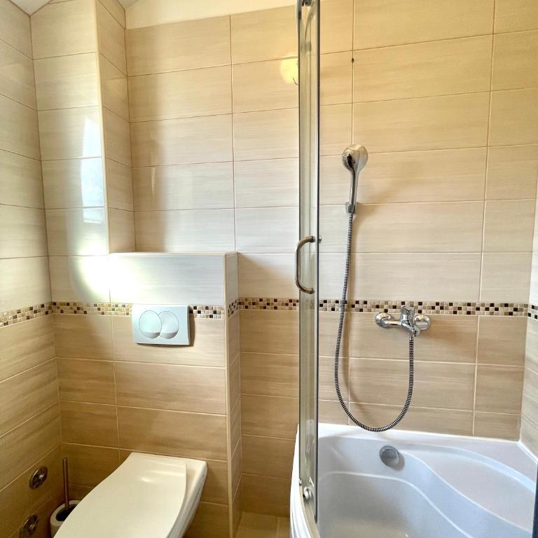 Villa Serenity Budva - Vila sa 3 Spavaće Sobe - 40