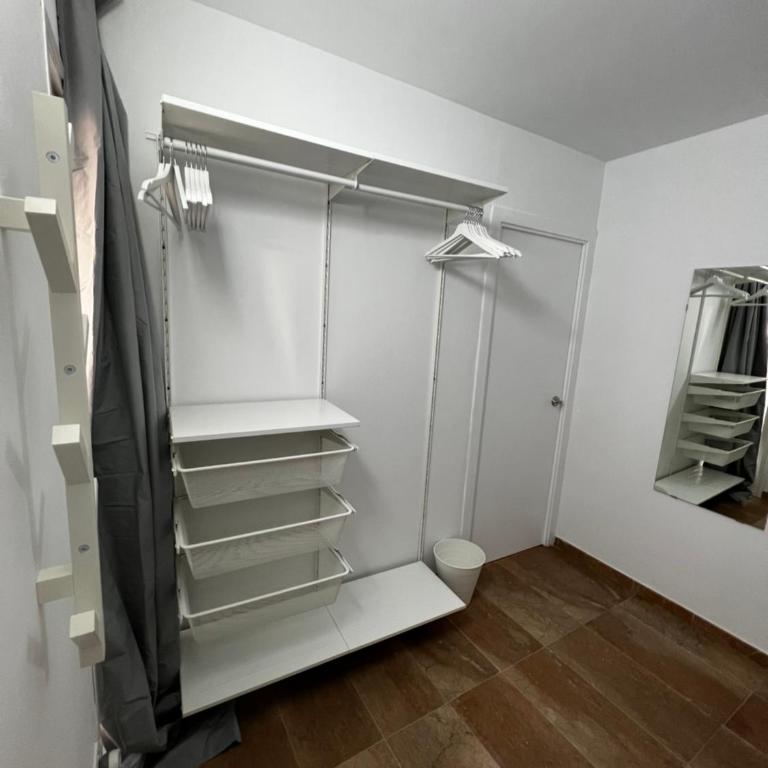 Apartamento a 3 minutos de la playa - Two-Bedroom Apartment - 27