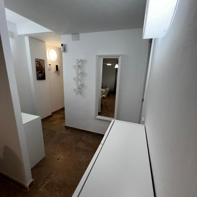 Apartamento a 3 minutos de la playa - Two-Bedroom Apartment - 43