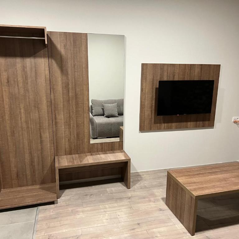 Jazina Hotel - Apartman sa 2 Spavaće Sobe - 3
