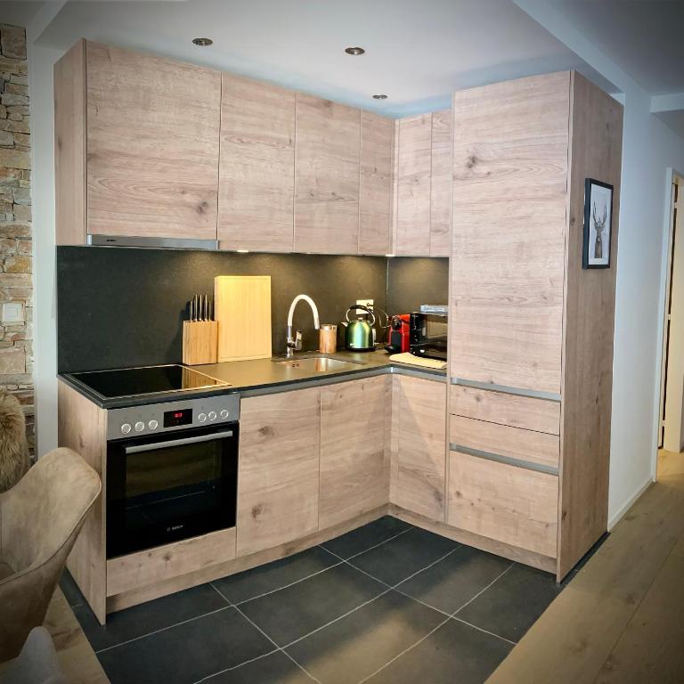 Spacious 3 Room Apartment - Family-Friendly - Central Leukerbad - Great Views - Apartment mit 3 Schlafzimmern - 6