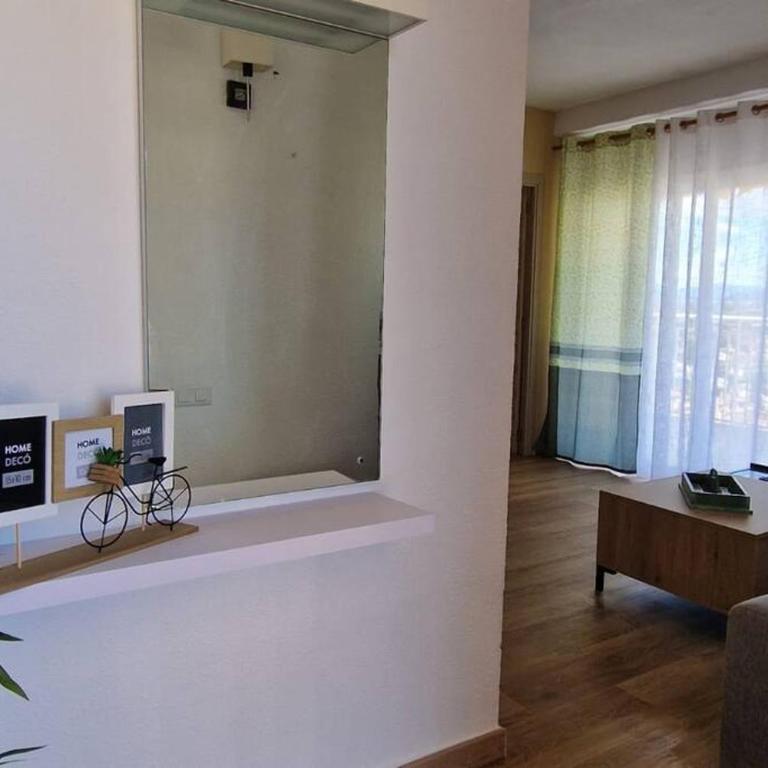 Incredible seafront with sunrise and sunset views - One-Bedroom Apartment - 18