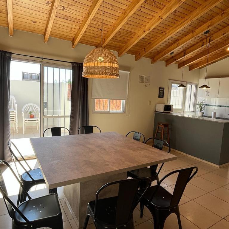 Luminoso y amplio departamento - Apartamento de 3 dormitorios - 1