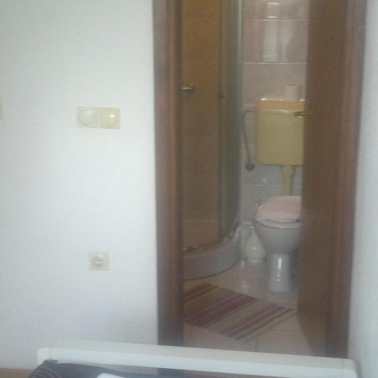 Hostel Havana - Dvokrevetna Soba sa Zasebnim Krevetima i Kupatilom - 4