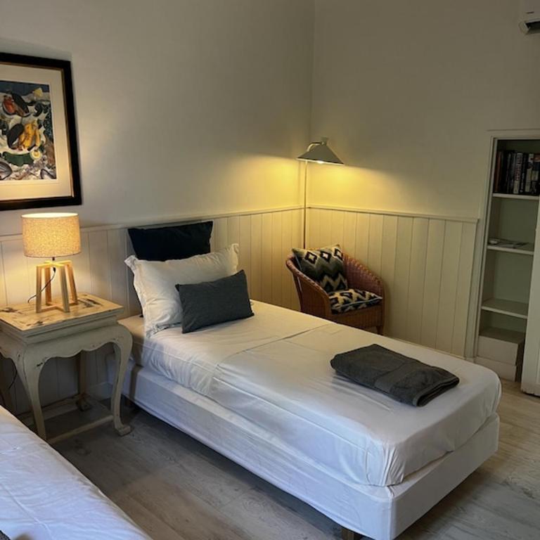 Charming, chic, secluded villa within walking distance from Lorgues - Villa - 32