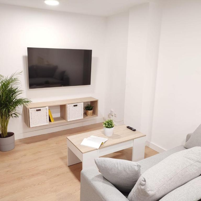 ÓPERA CAMPOAMOR (CENTRO CIUDAD, PLAZA DE GARAJE) - Apartamento de 1 dormitorio - 2