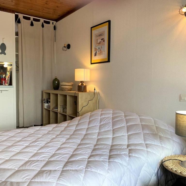 Studio avec terrasse et loggia à 400m de la plage à Perros-Guirec - FR-1-368-381 - Apartment - 4