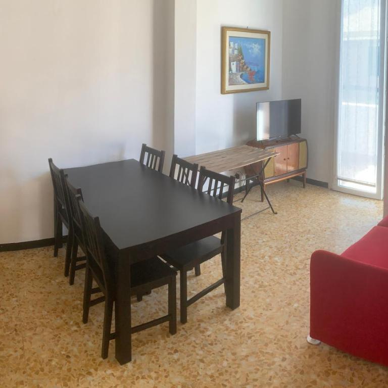 Casa Bianca 5 - confortevole in centro a Moneglia - Appartamento con 2 Camere da Letto - 3
