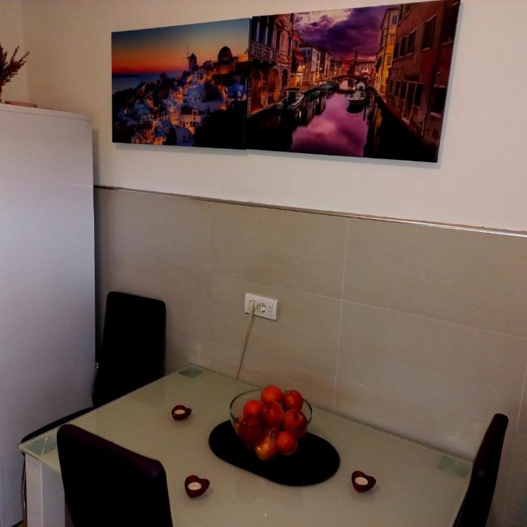 Central Apartment Sleeps 4 - Apartman sa 1 Spavaćom Sobom - 12