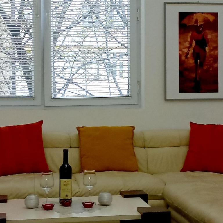 Central Apartment Sleeps 4 - Apartman sa 1 Spavaćom Sobom - 6