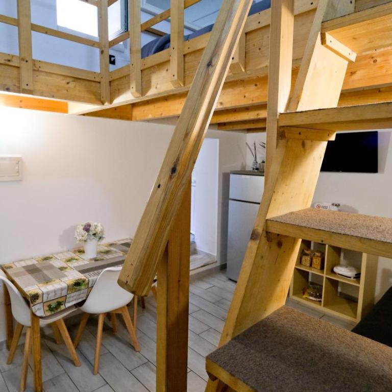 B&B Porta Napoli - One-Bedroom Apartment - 5