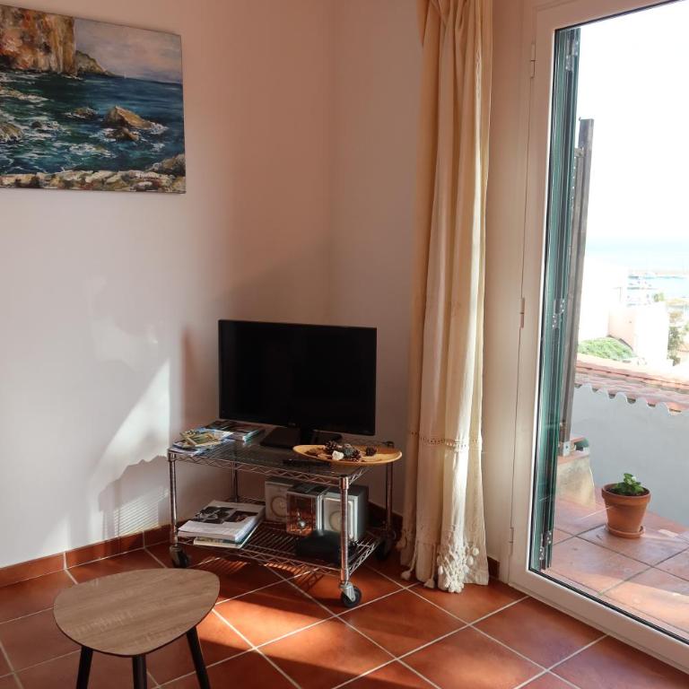 Apartamento Islas Medas WIFI y PARKING GRATIS - Apartment with Sea View - 39