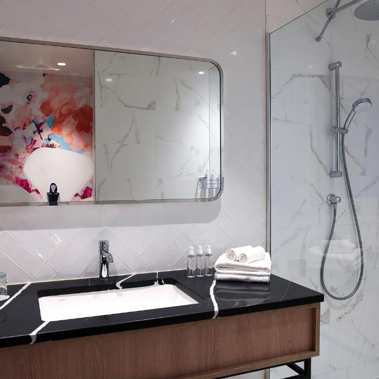 Paris Marriott Opera Ambassador Hotel - Chambre Lits Jumeaux Exécutive - 6