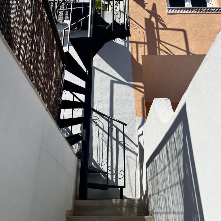 Sunshine loft - One-Bedroom Apartment - 29