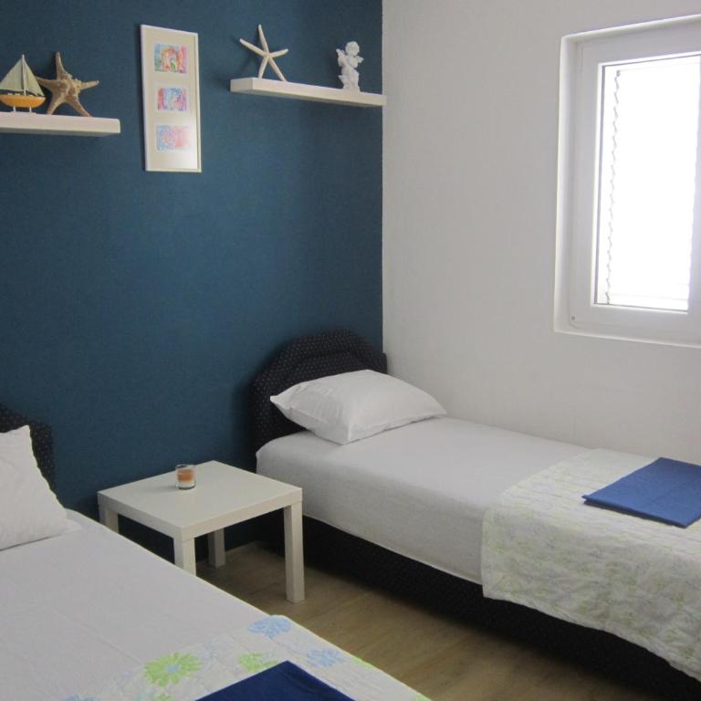 Huter Apartments - Two-Bedroom Apartment with Terrace - 8