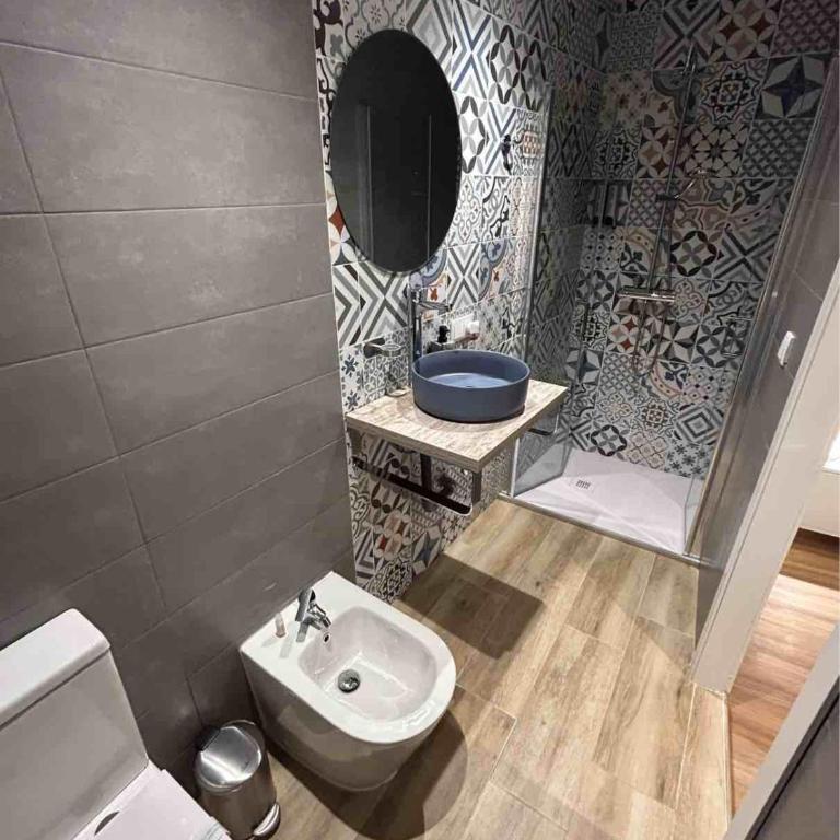 CH Apartments Alicante - Three-Bedroom Apartment - 14