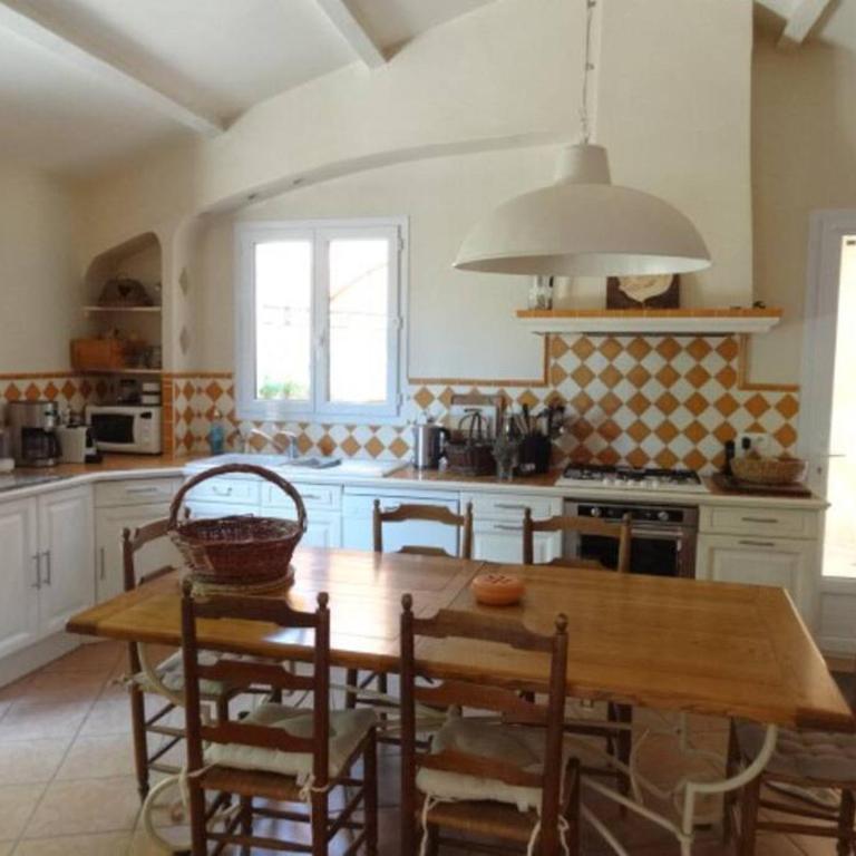 La bastide de LORGUES 83 - Maison 6 Chambres - 5
