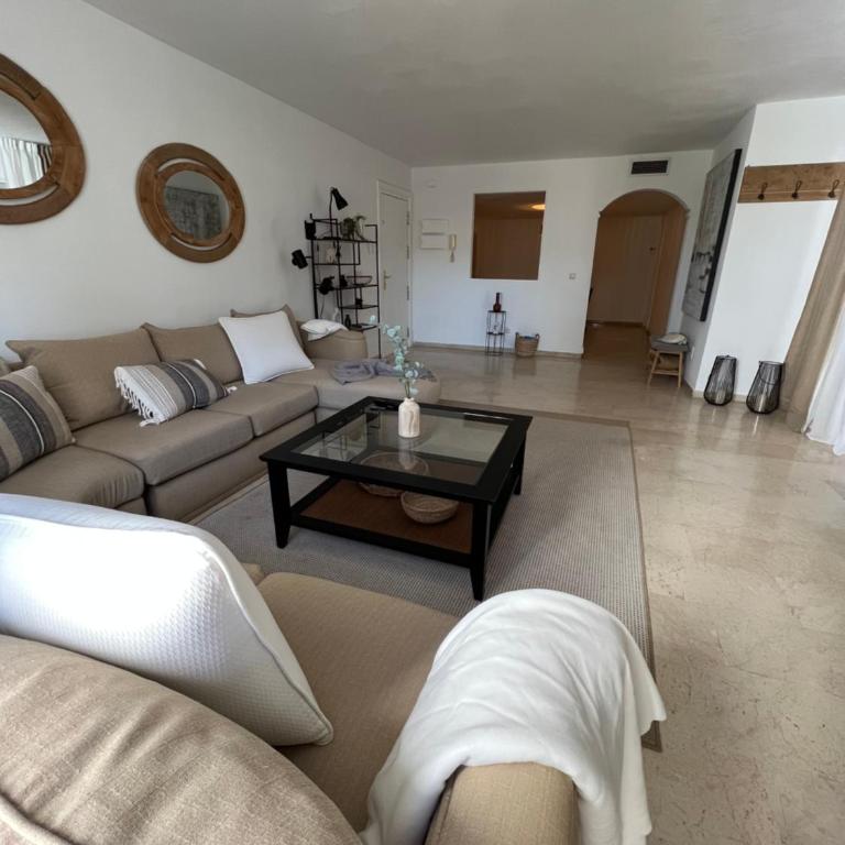 Impeccable large apartment with immense terrace and private garden overlooking the mountain, featuring 2 bedrooms and sleeping up to 4 guests located 100 meters from Plaza Maestranza - Two-Bedroom Apartment - 54