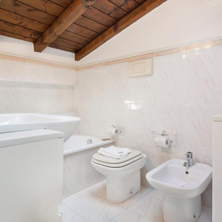 Apartment Montebaldo With Pool - Appartamento con Vista Lago - 13