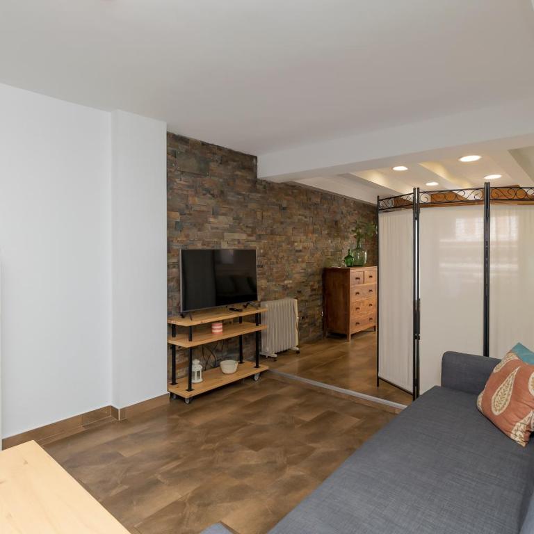 Loft con terraza centro Valencia - One-Bedroom Apartment - 13