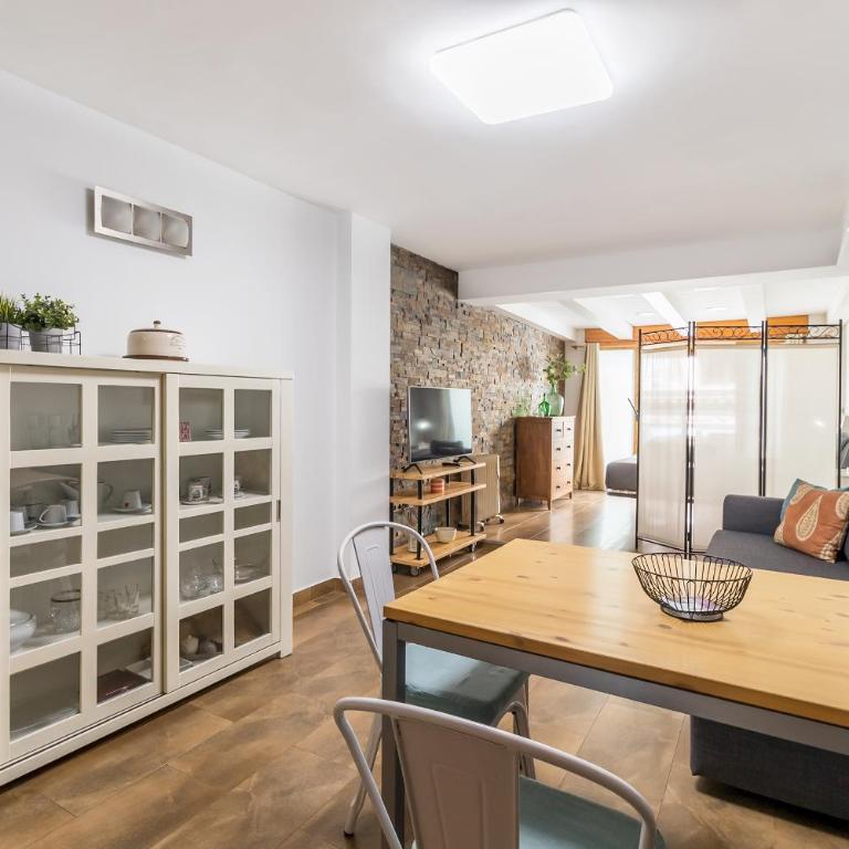 Loft con terraza centro Valencia - One-Bedroom Apartment - 16