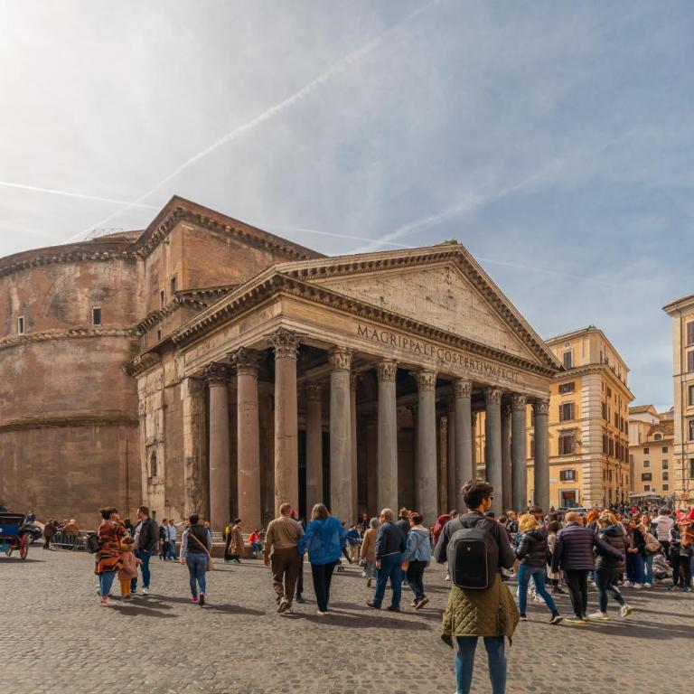 Lovely Nest by the Pantheon - Monolocale con Balcone - 25