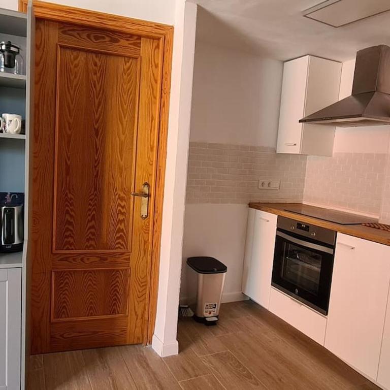 Levante Boutique apartment in centre with seaview - Three-Bedroom Apartment - 20
