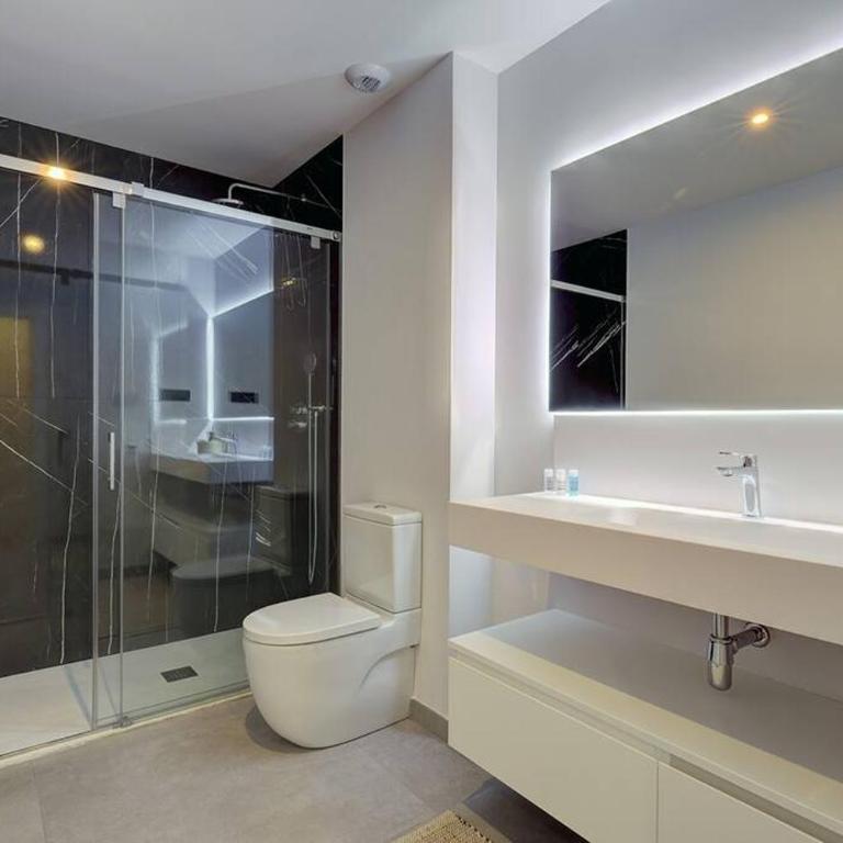 Ground Floor, 2 bedroom Apartment @ Estepona Hills - Two-Bedroom Apartment - 22