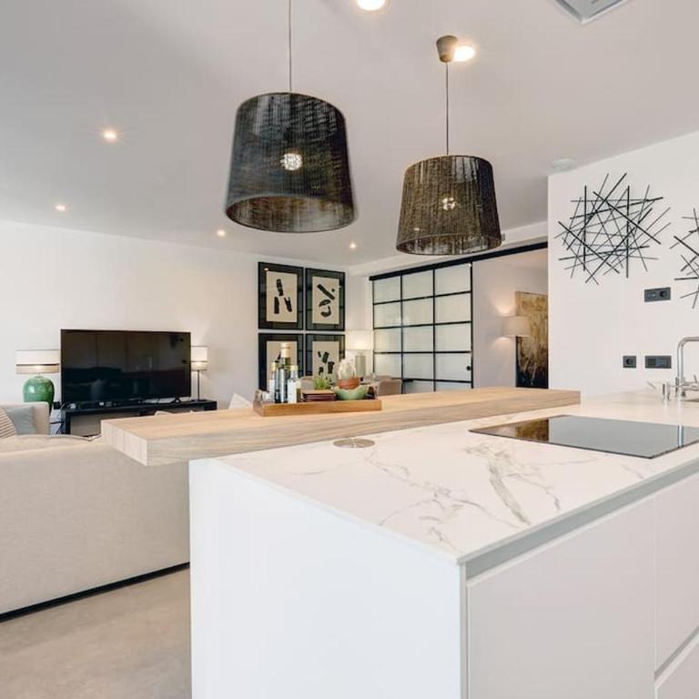 Ground Floor, 2 bedroom Apartment @ Estepona Hills - Two-Bedroom Apartment - 15