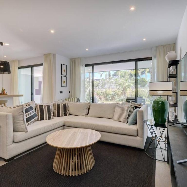 Ground Floor, 2 bedroom Apartment @ Estepona Hills - Two-Bedroom Apartment - 9