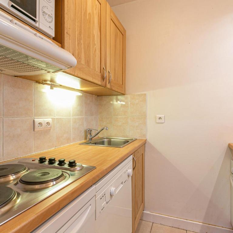Élégant 3 pièces rénové avec balcon, cœur de Val-d'Isère, proche commodités - FR-1-694-1 - Appartement - 6