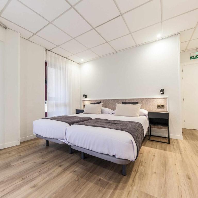 Auditorio Rooms Boutique Oviedo - Habitación Superior - 1 cama grande - 1