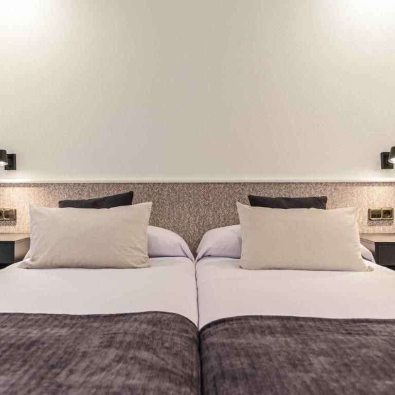 Auditorio Rooms Boutique Oviedo - Habitación Superior - 1 cama grande - 2