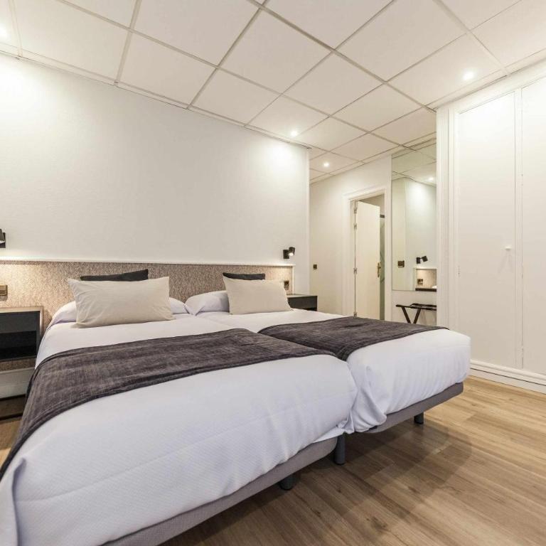 Auditorio Rooms Boutique Oviedo - Habitación Superior - 1 cama grande - 5